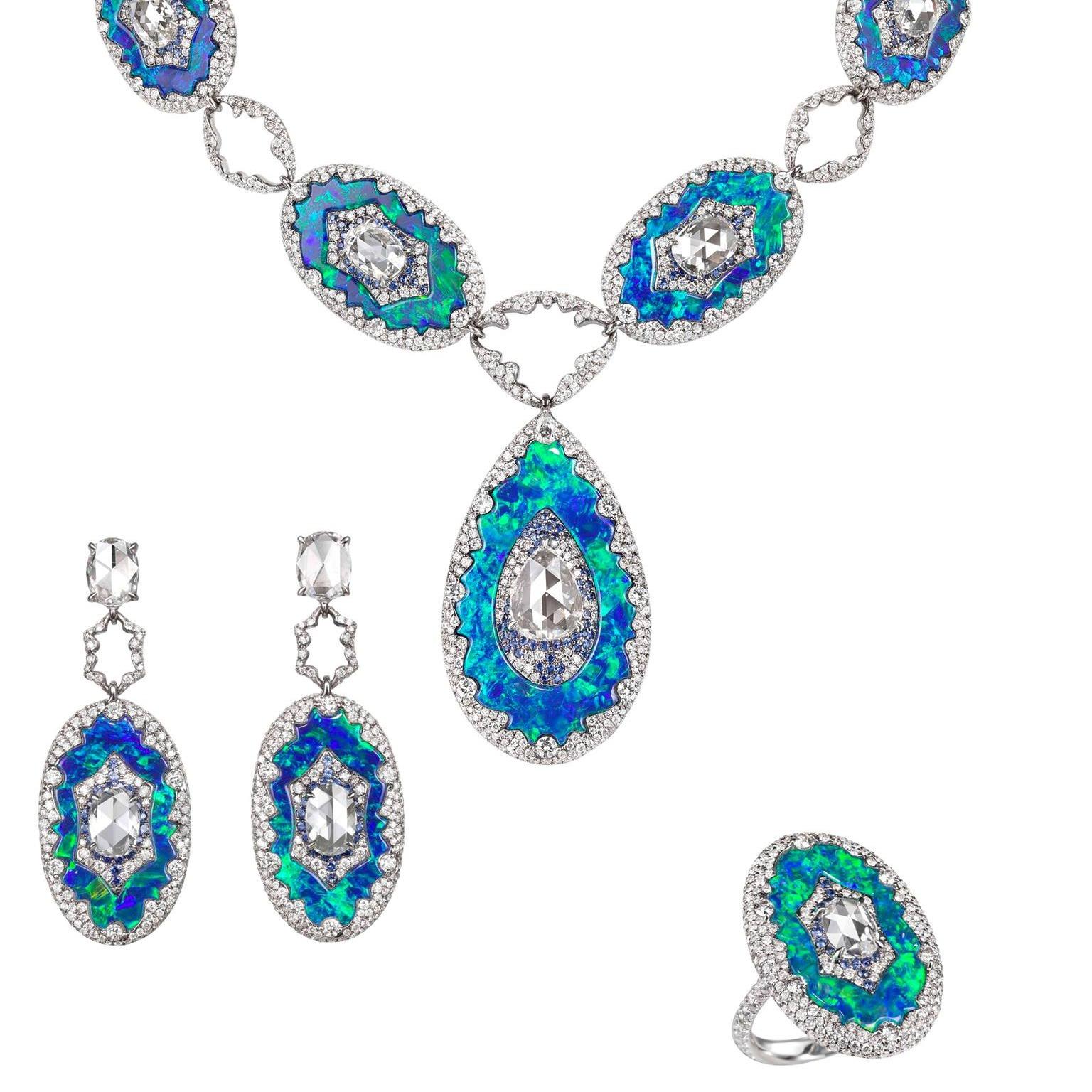 Ring, earrings, necklace