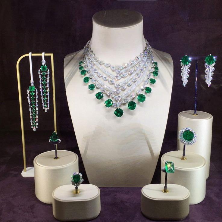 Necklace, rings, earrings